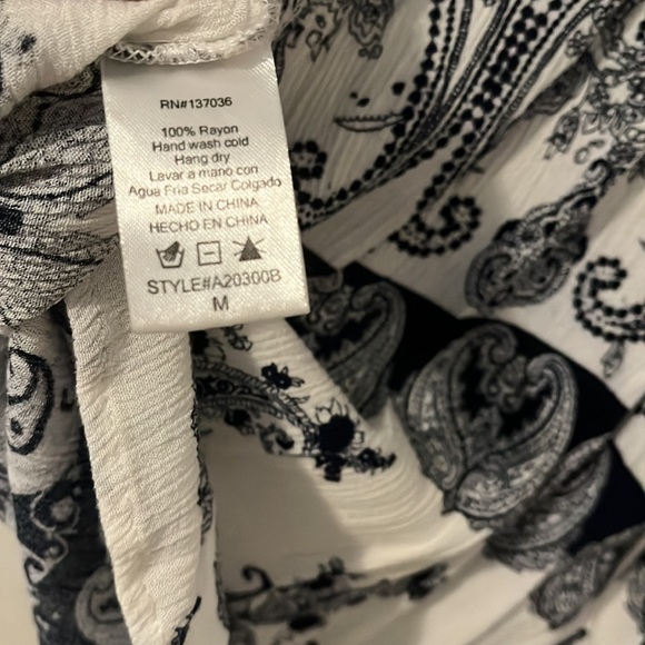 Top - Picture 3 of 3